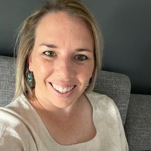 Meet your Posher, Felicity